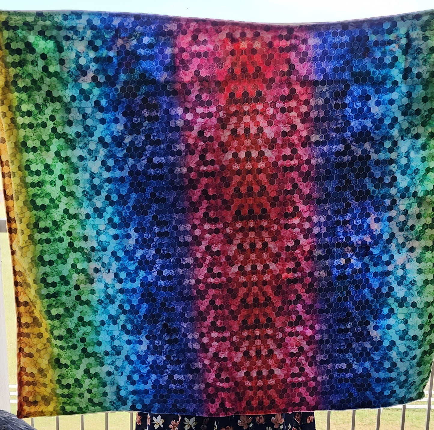 Hawaiian Vibes Throw Quilt