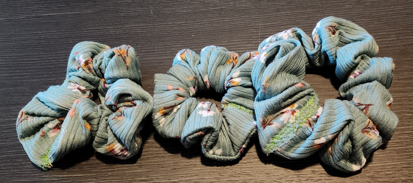 Knit Scrunchies