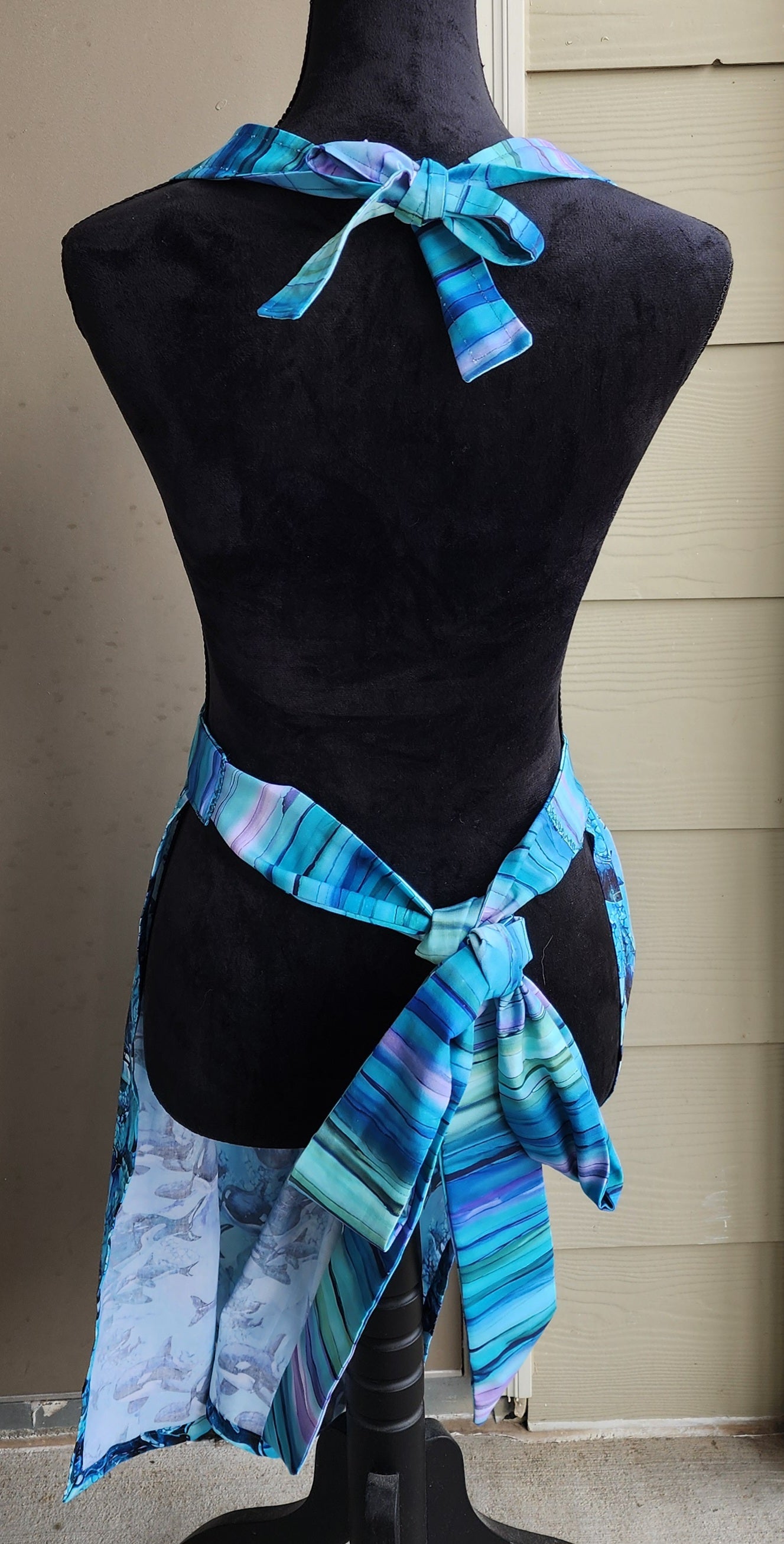 Rock A Hula Apron