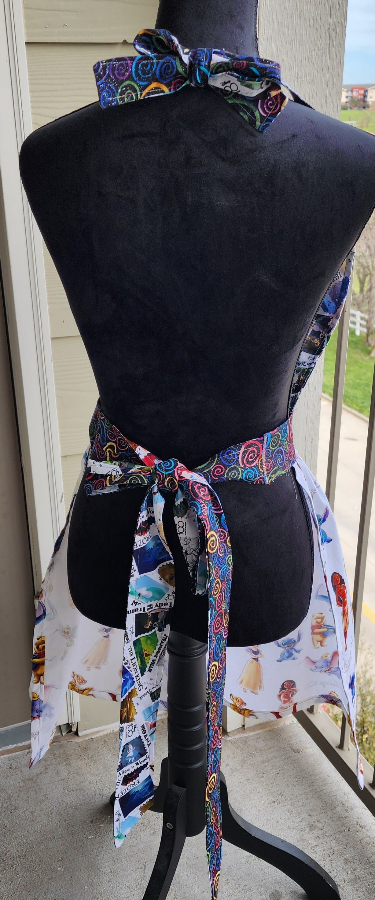 Rock A Hula Apron