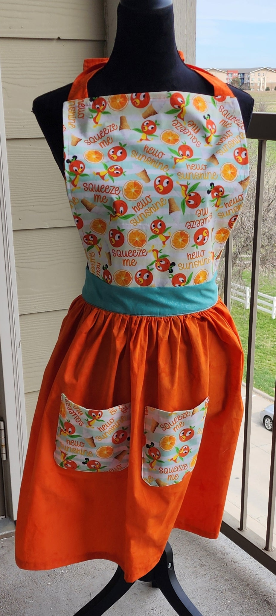 Rock A Hula Apron