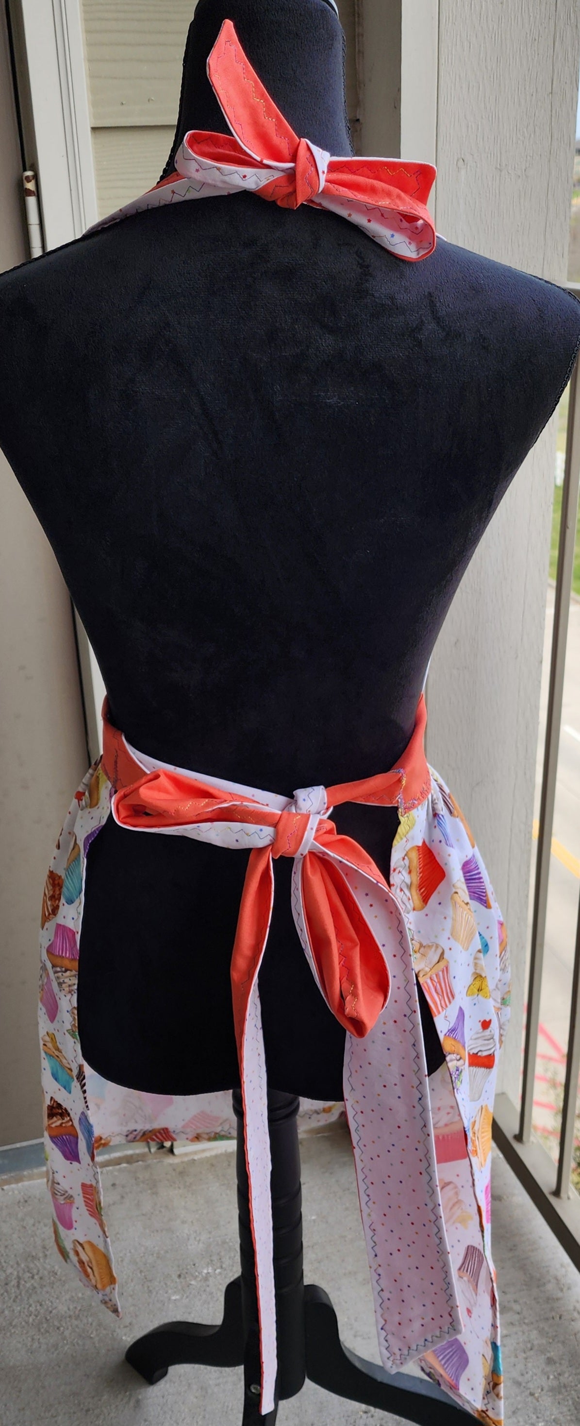 Rock A Hula Apron