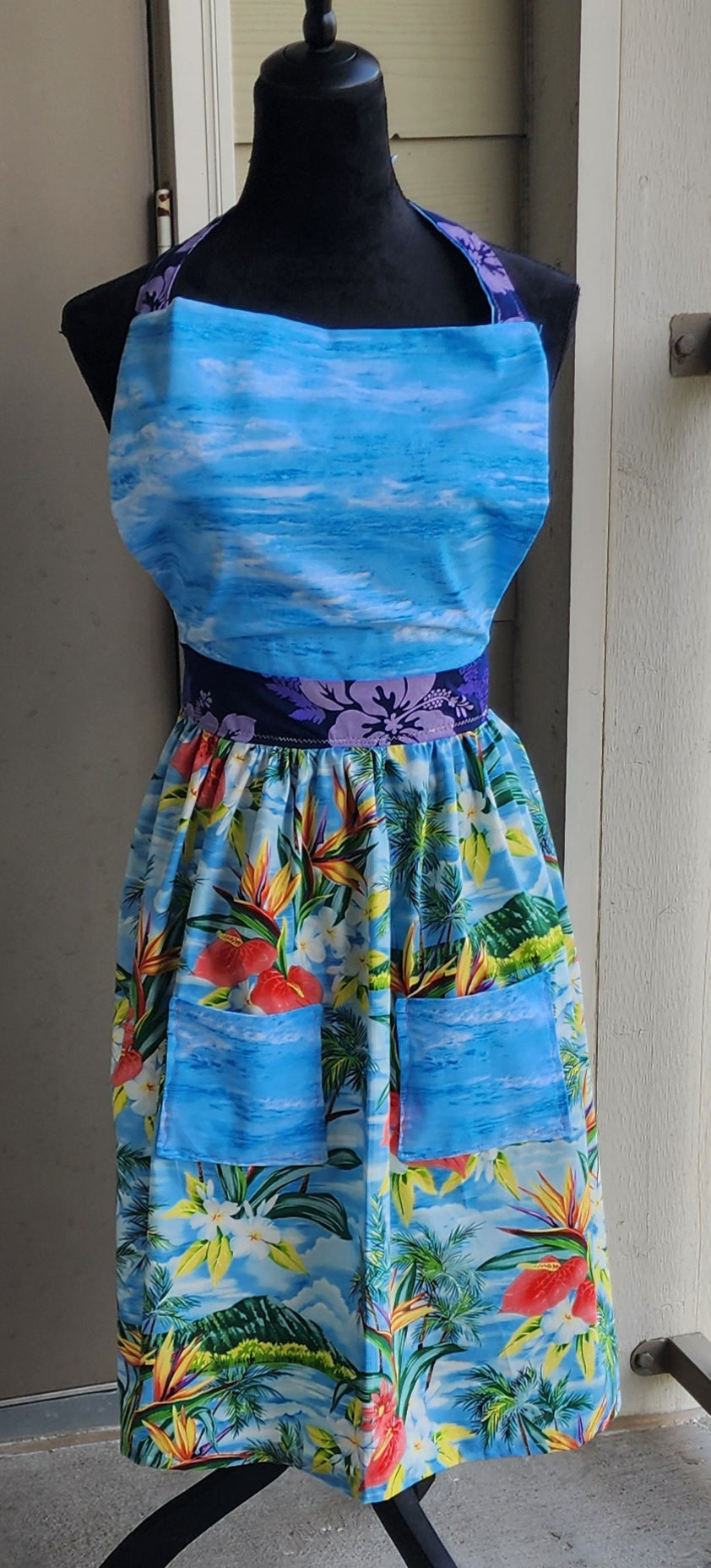 Rock A Hula Apron