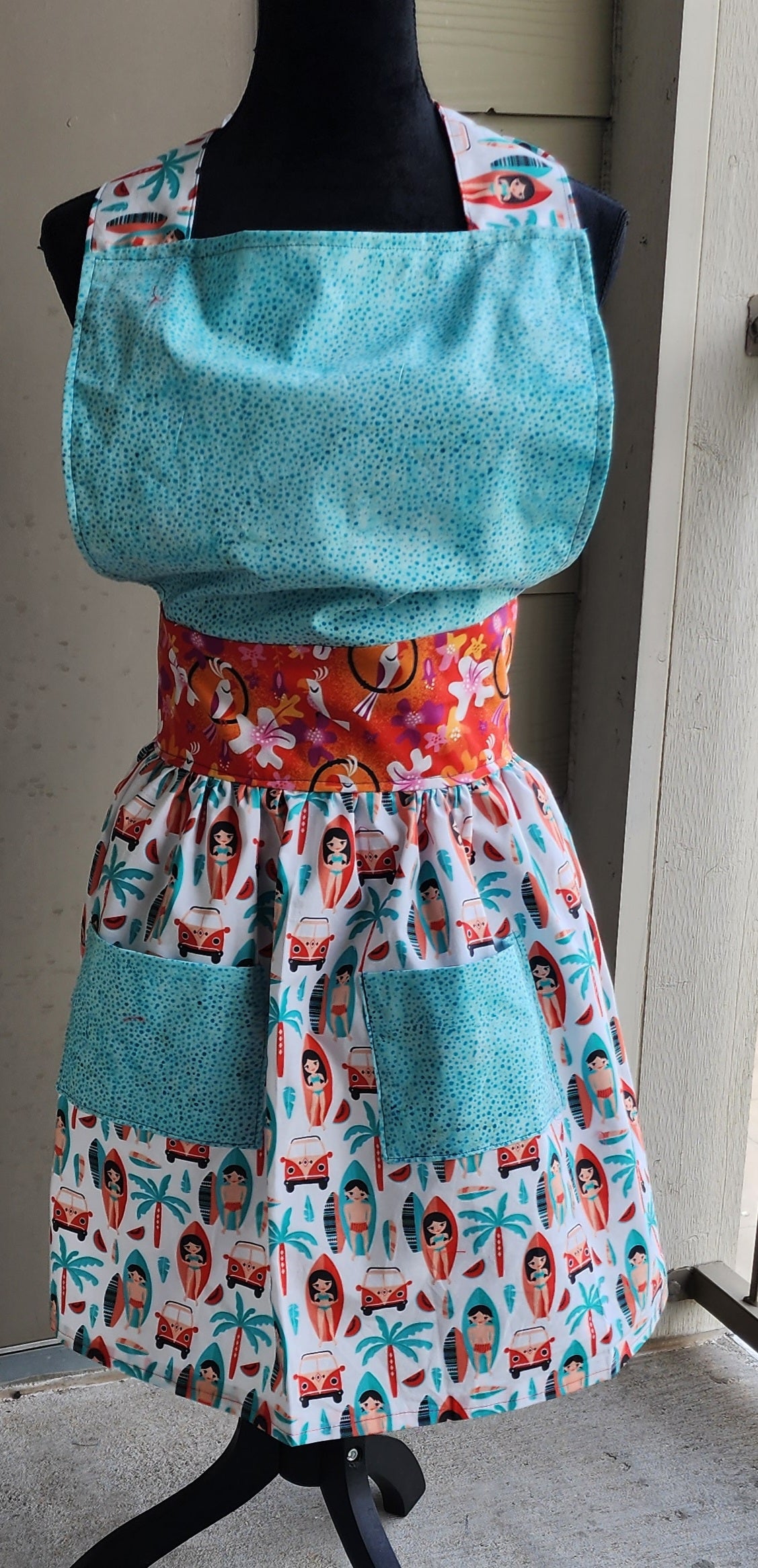 Rock A Hula Apron