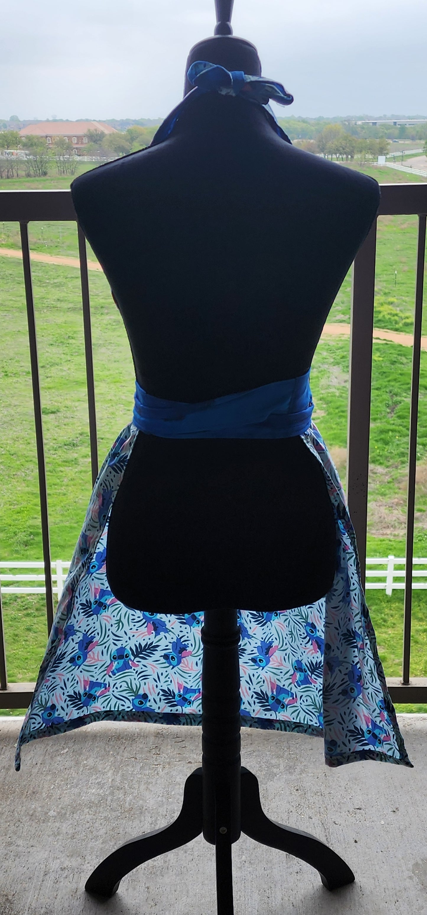 Rock A Hula Apron