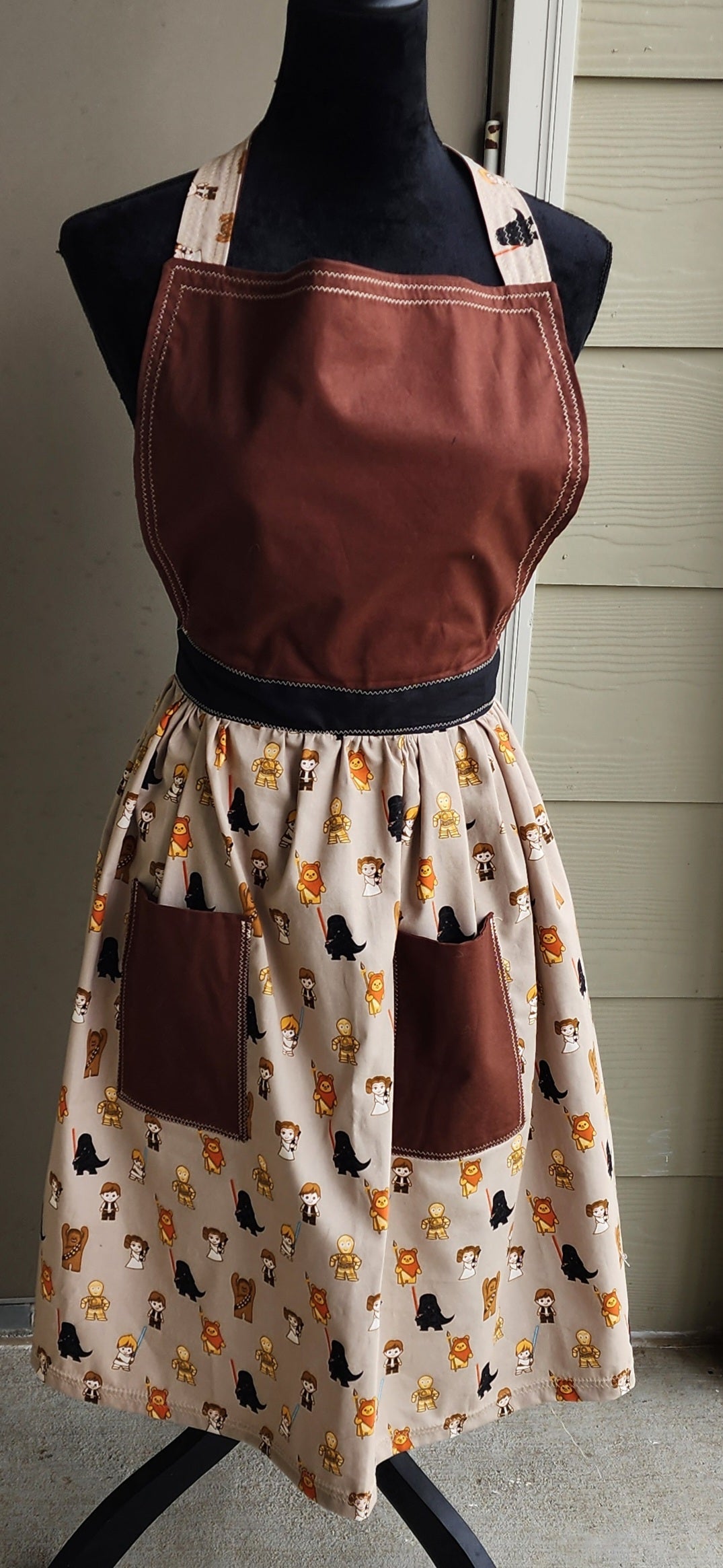Rock A Hula Apron