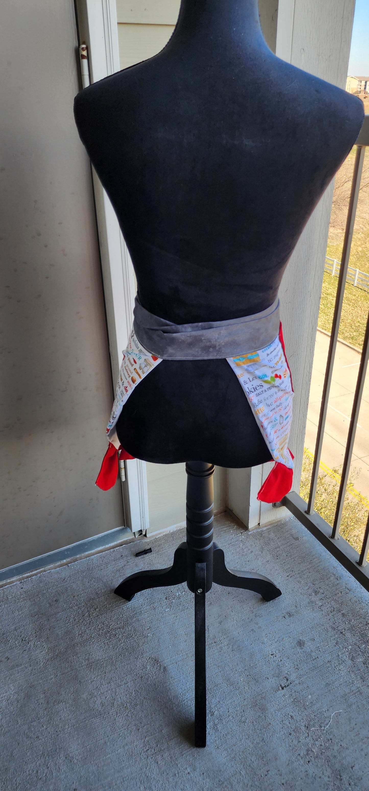 Ruffled Hostess Apron