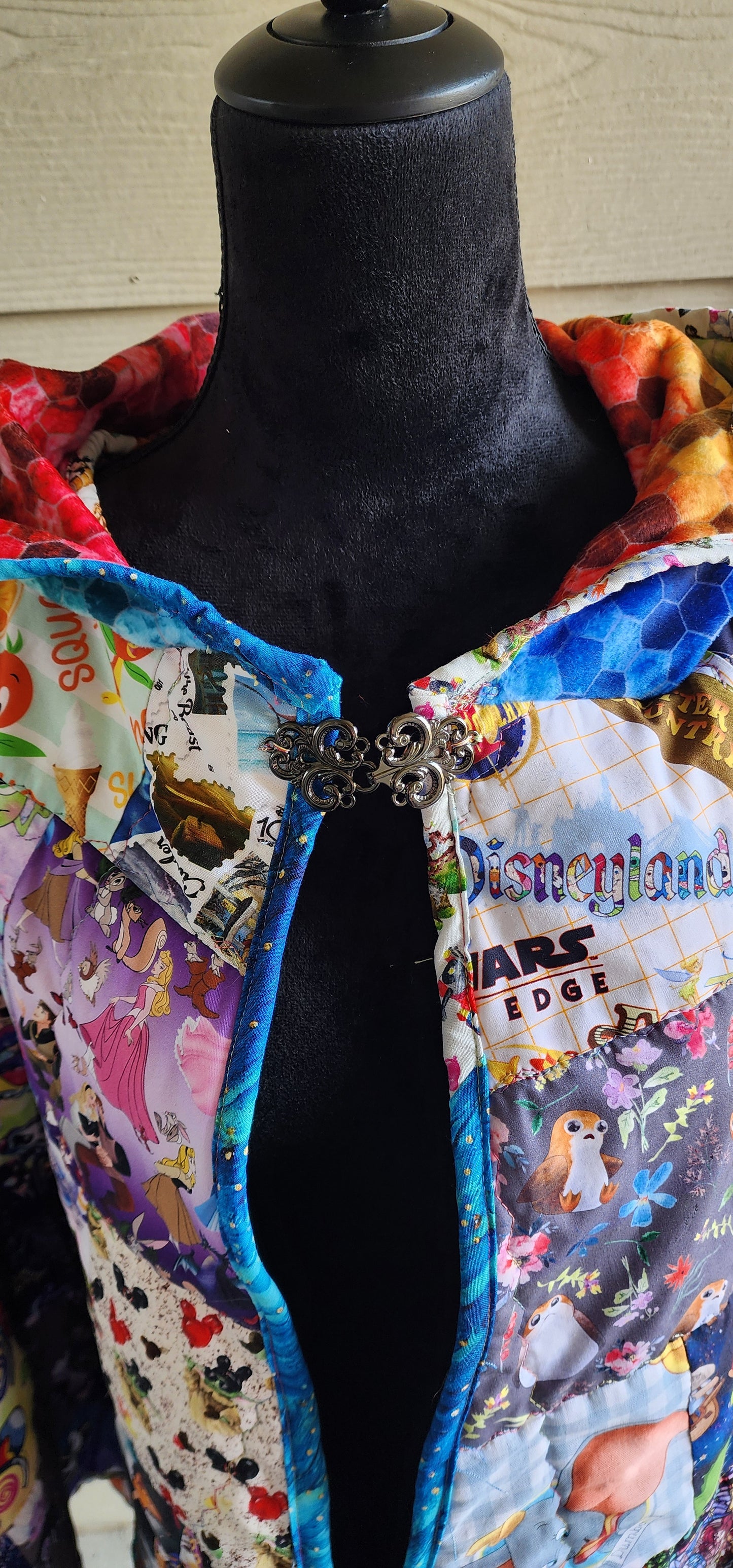 Character Quilted Cape