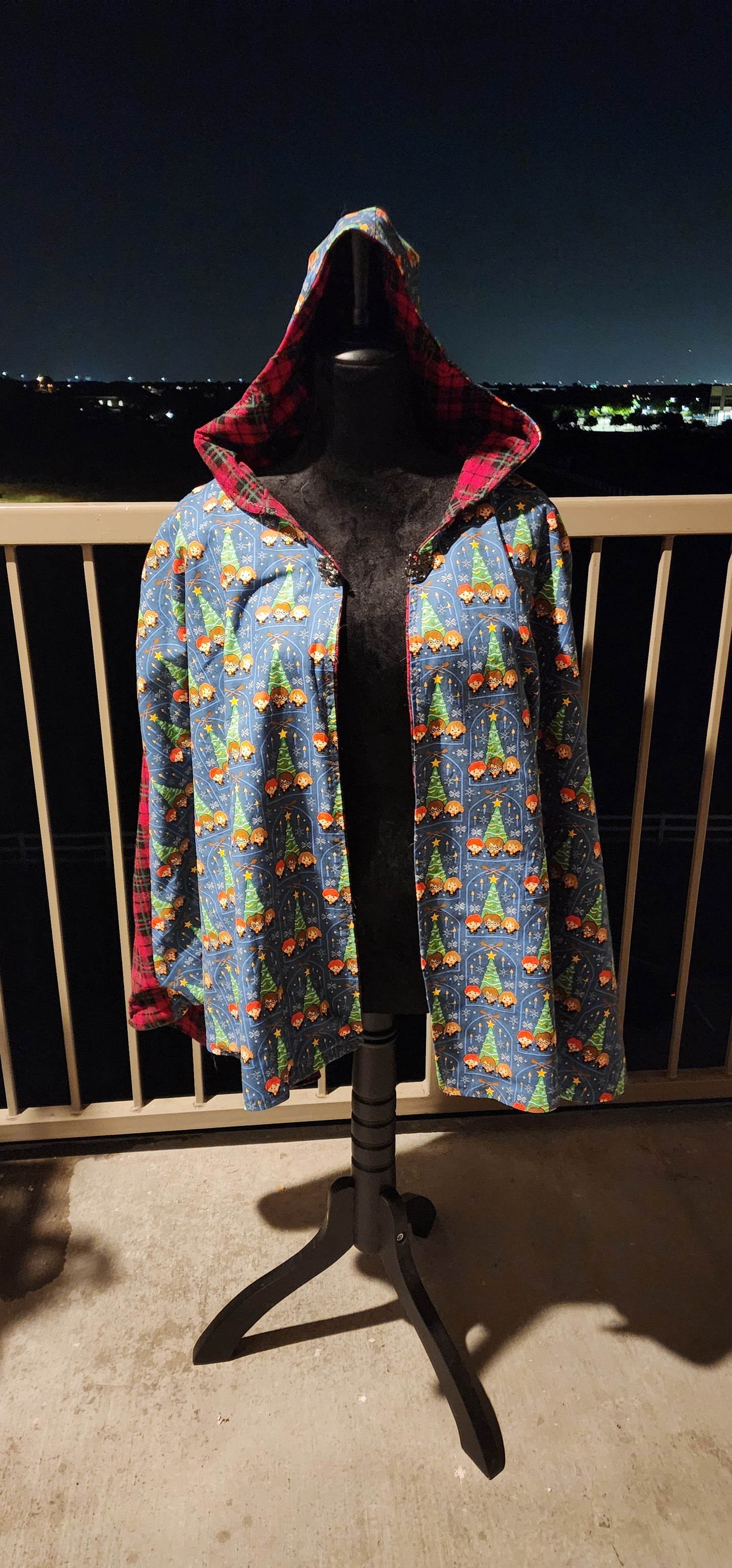 HP Christmas Cape