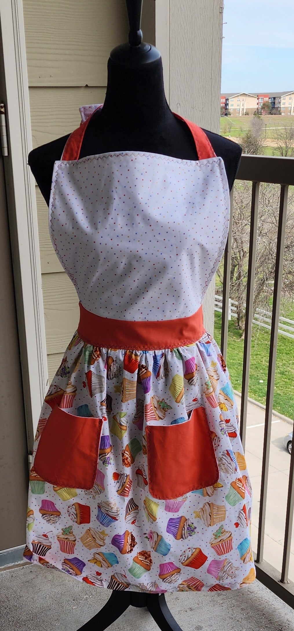 Rock A Hula Apron