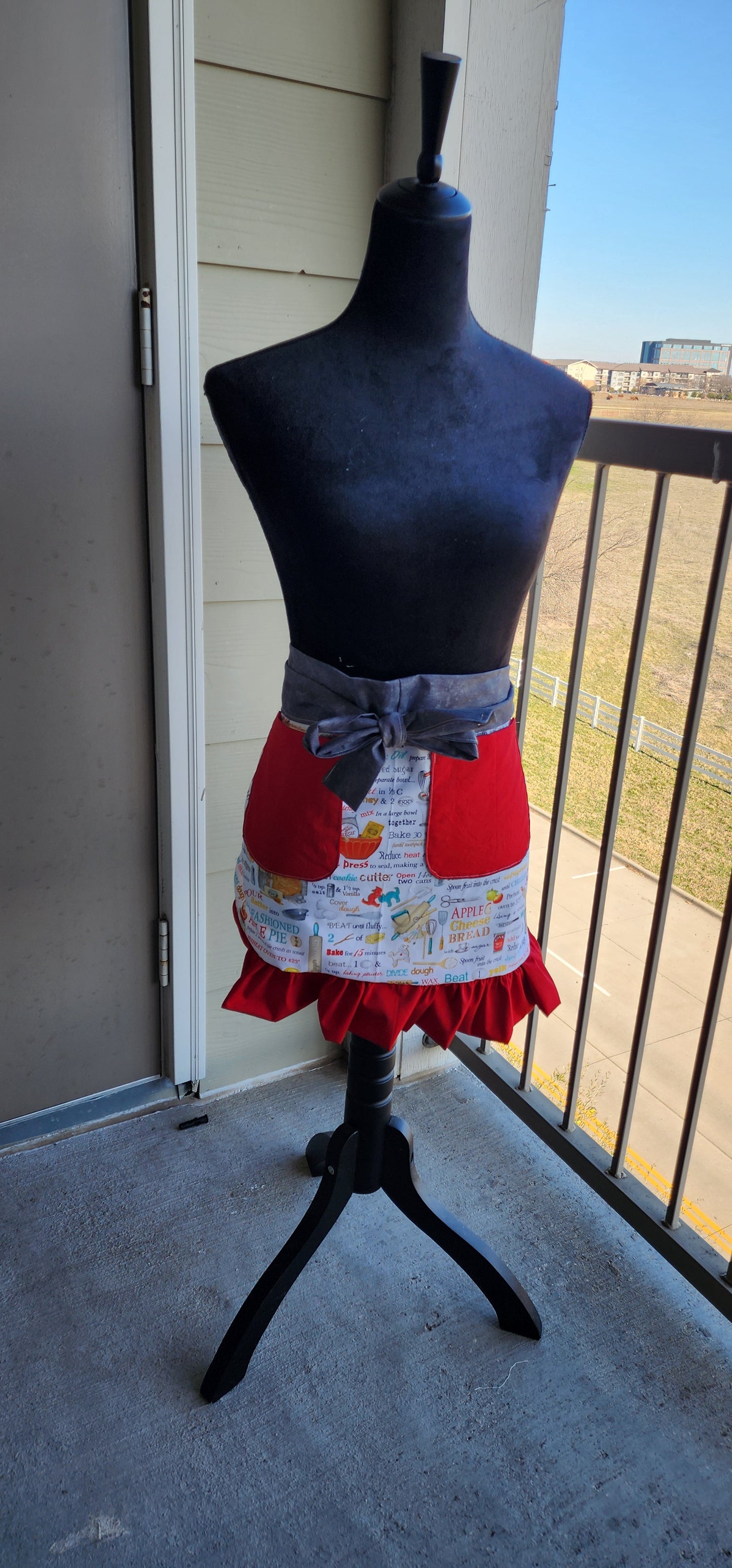 Ruffled Hostess Apron